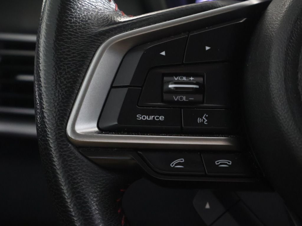 Used 2020 Silver Subaru 2.5i Sport image 38