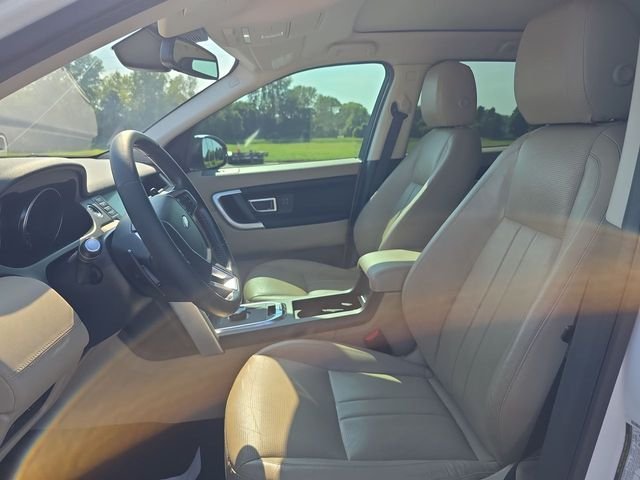 Used 2018 Fuji White Land Rover HSE image 18