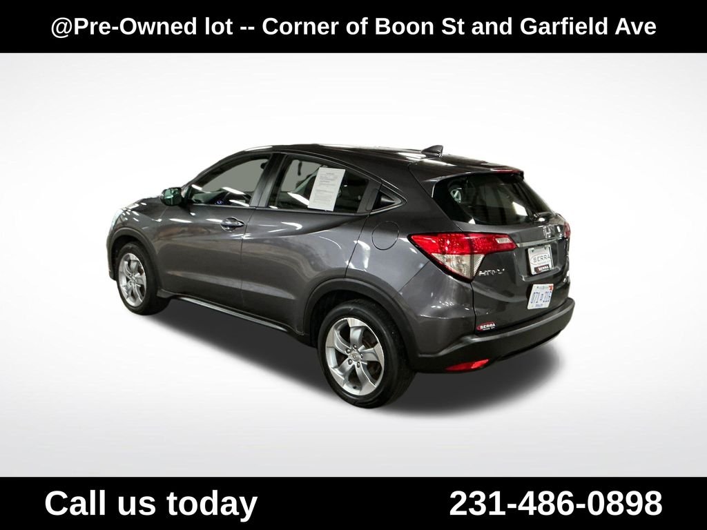 Used 2019  Honda LX image 3
