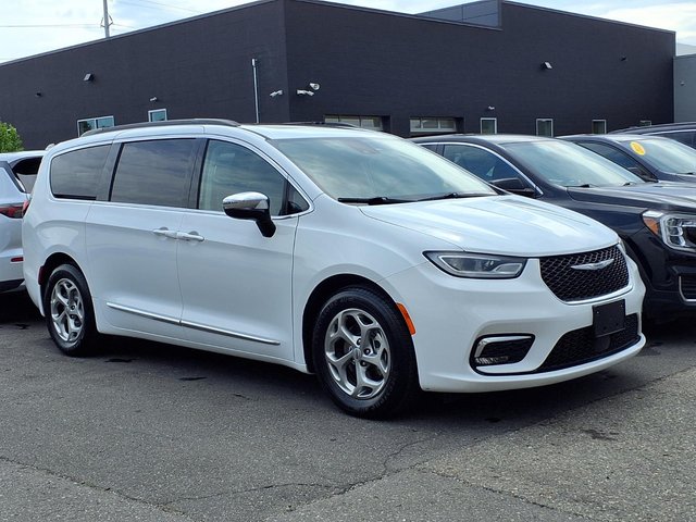 2023 Chrysler Pacifica Limited