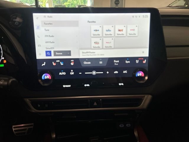 2024 Lexus RX Hybrid 500h - Photo 21