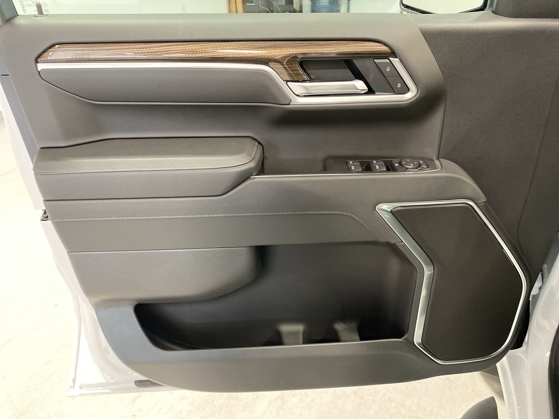 2026 Chevrolet Silverado 1500 RST - Photo 21