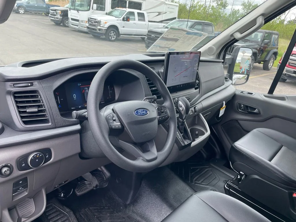 New 2026 Oxford White Ford Cargo Van image 14