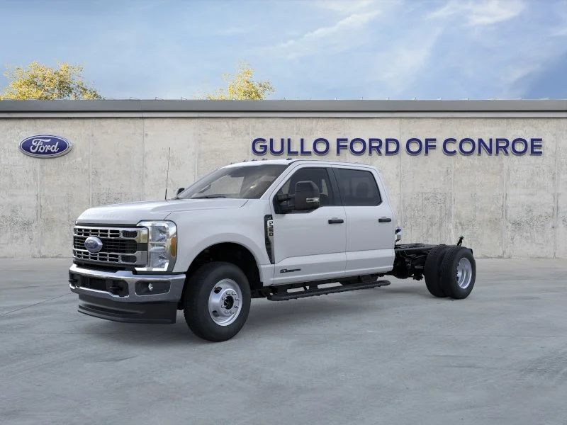 2026 Ford F-350 XL 4x4 Crew Cab 179-In DRW's photo