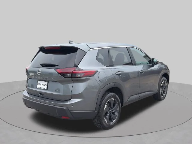 2025 Nissan Rogue SV - Photo 6