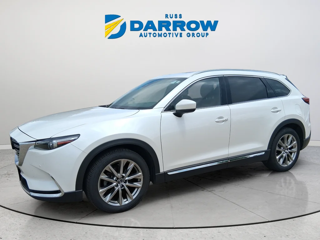 Used 2018 White Mazda Signature image 1