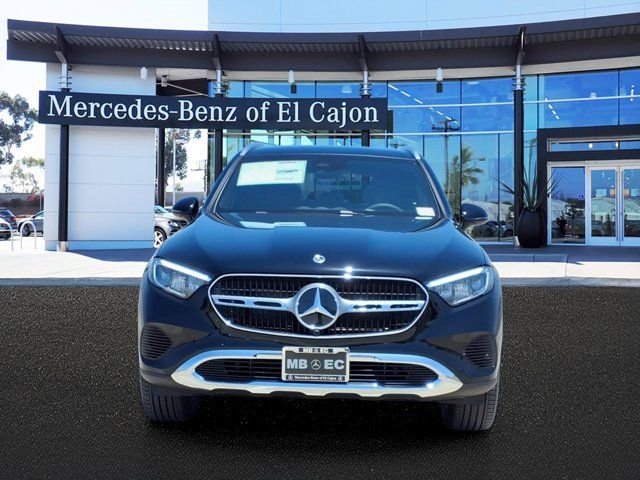 New 2026 Black Mercedes-Benz 300 image 2