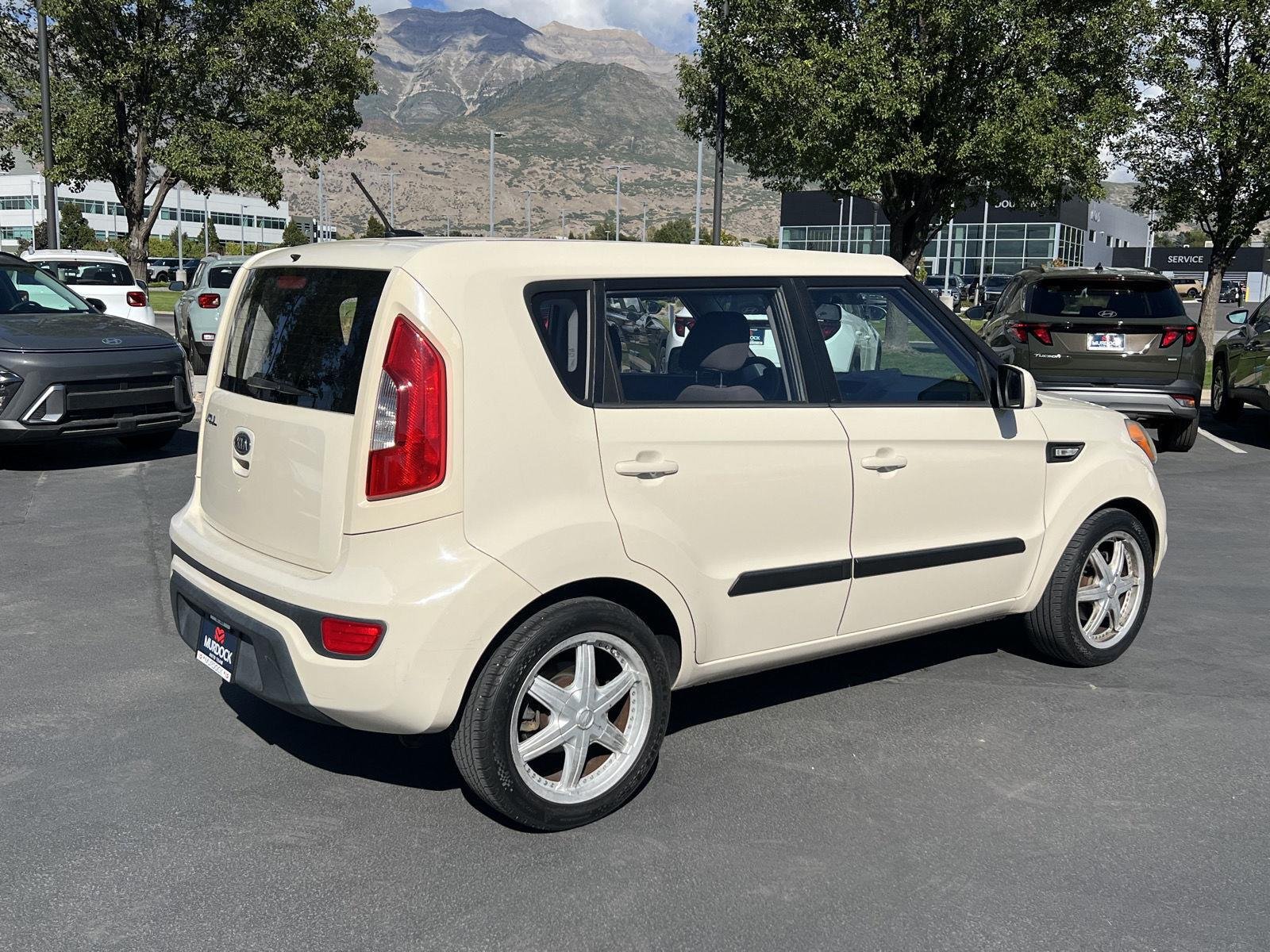 2012 Kia Soul Base - Photo 13