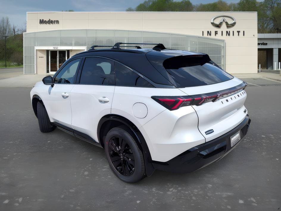 New 2027 Radiant White/Black Obsidian INFINITI SPORT image 6