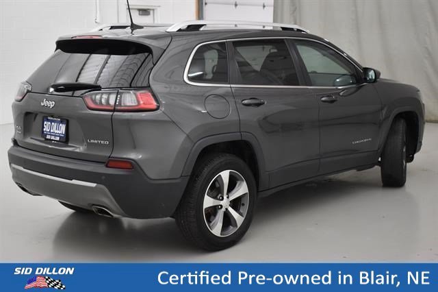 Certified Used 2020 Granite Crystal Metallic Clearcoat Jeep Limited image 12