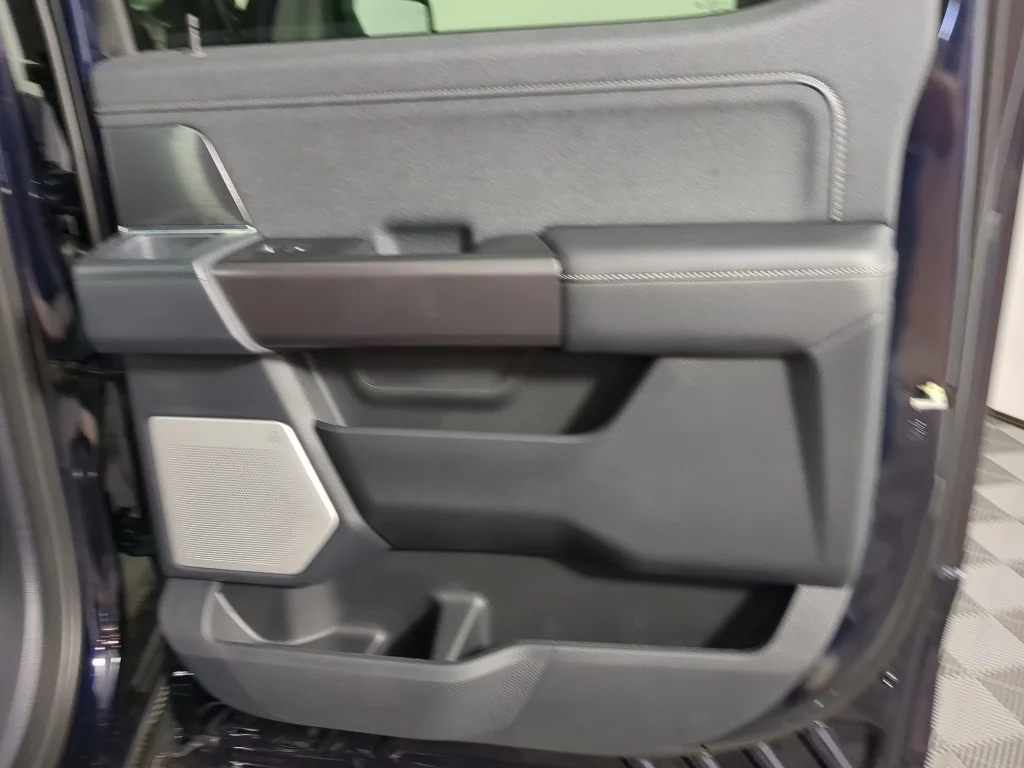 New 2026 Antimatter Blue Metallic Ford Lariat® image 21
