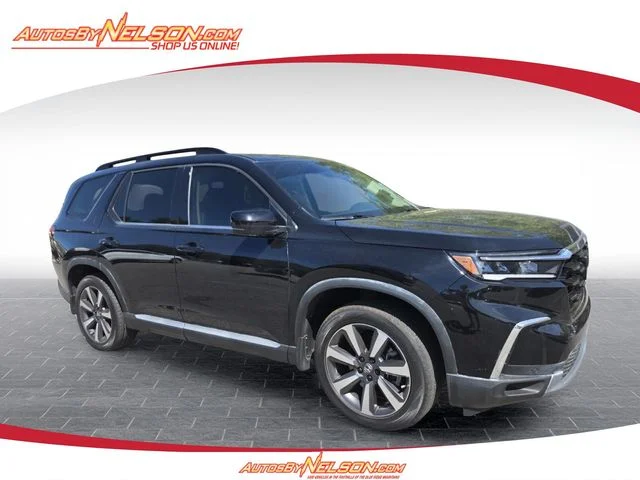2024 Honda Pilot Touring AWD's photo