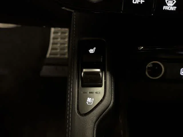 Used 2020 Ebony Black Kia SX image 34