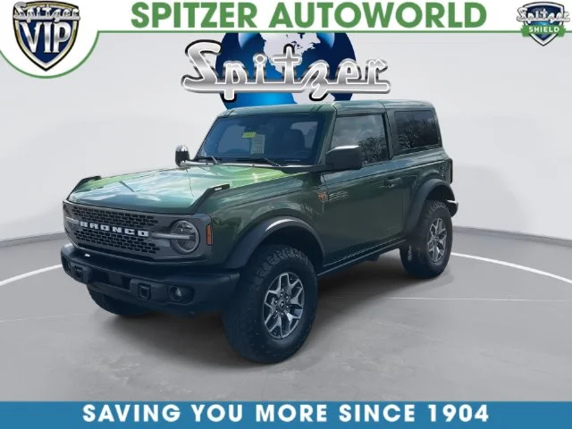 Certified Used 2025 Green Metallic Ford Badlands image 8