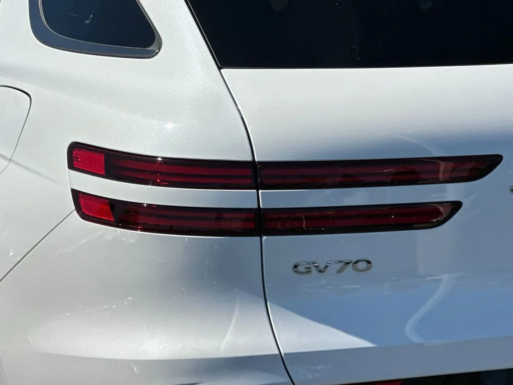 2026 GENESIS GV70 Sport Prestige - Photo 27