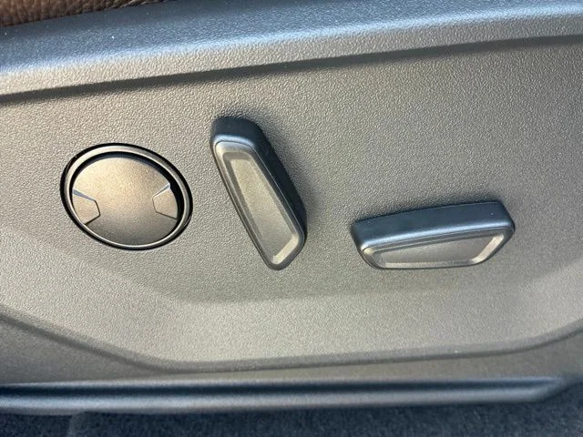 New 2027 Glacier Gray Metallic Tri-Coat Ford King Ranch® image 41
