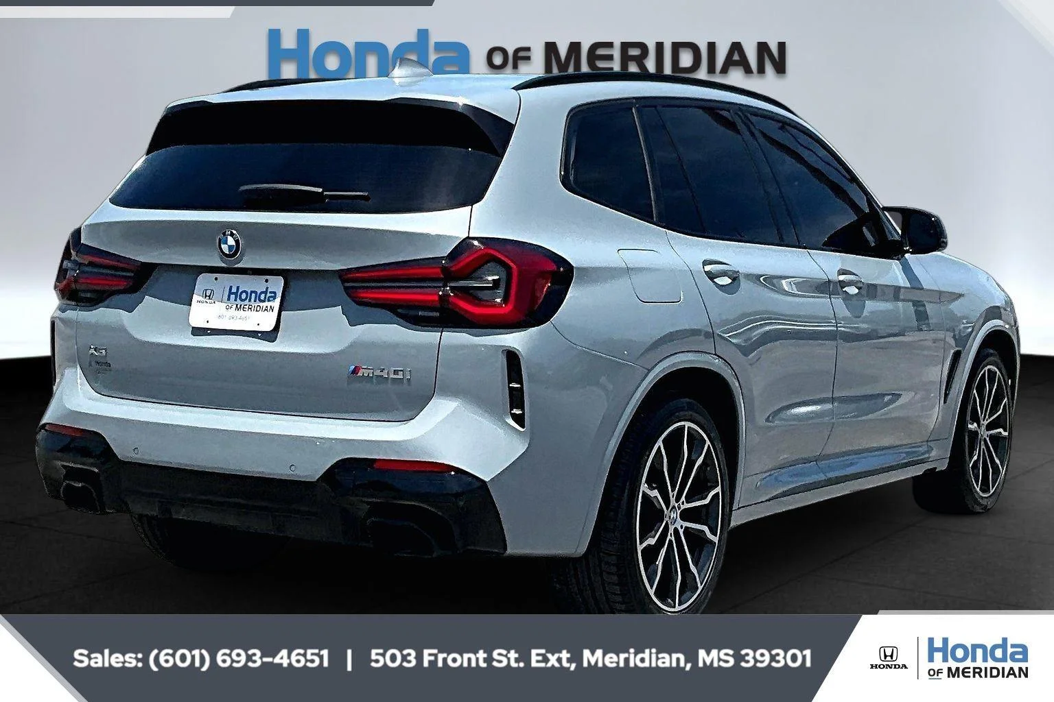 Used 2023 Brooklyn Grey Metallic BMW M40i image 11