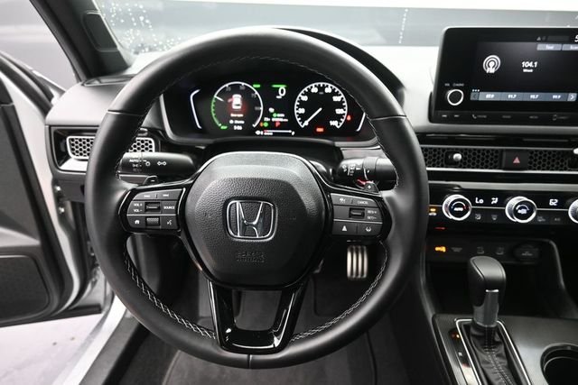 Used 2025 Solar Silver Metallic Honda Sport image 7