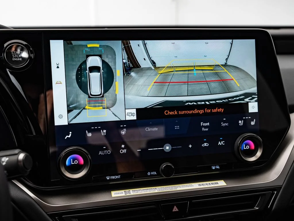 New 2026 Wind Chill Pearl Lexus PREMIUM AWD image 36