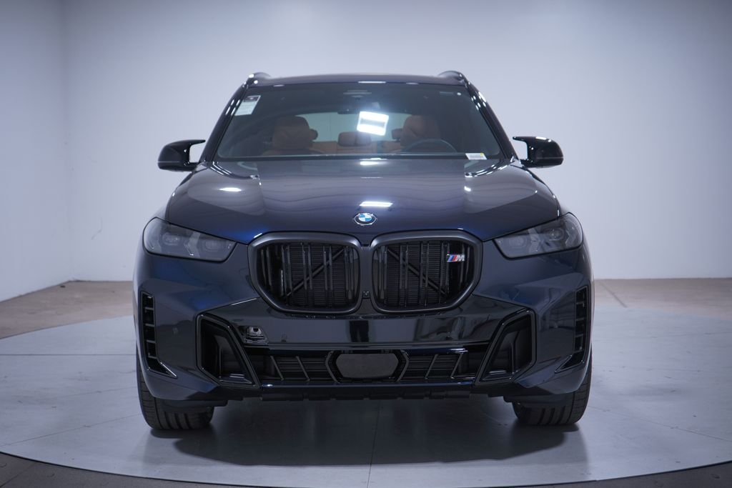 Used 2026 Carbon Black Metallic BMW M60i image 4