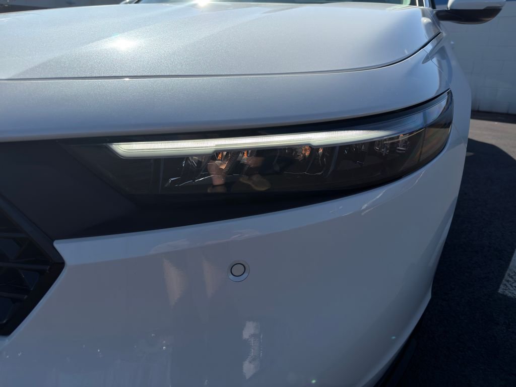New 2026 Platinum White Pearl Honda EX-L image 9