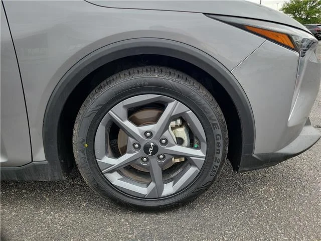 Used 2025 Steel Gray KIA LXS (IVT) image 6