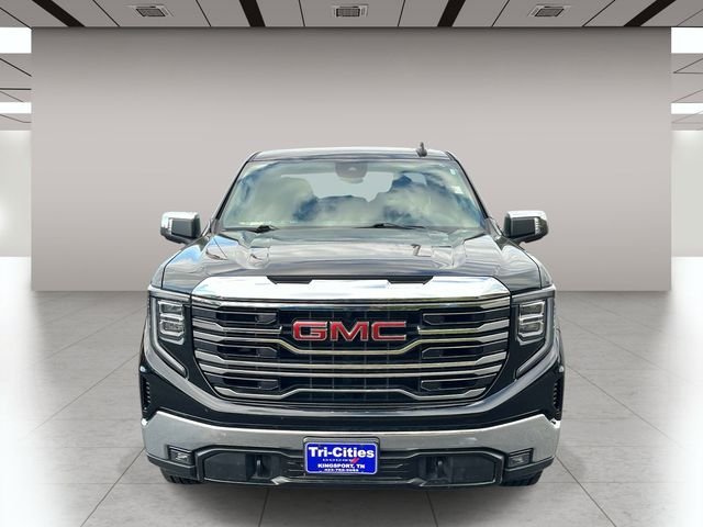 Used 2025 Black GMC SLT image 9