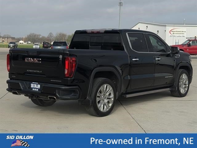Certified Used 2020 Onyx Black GMC Denali image 4