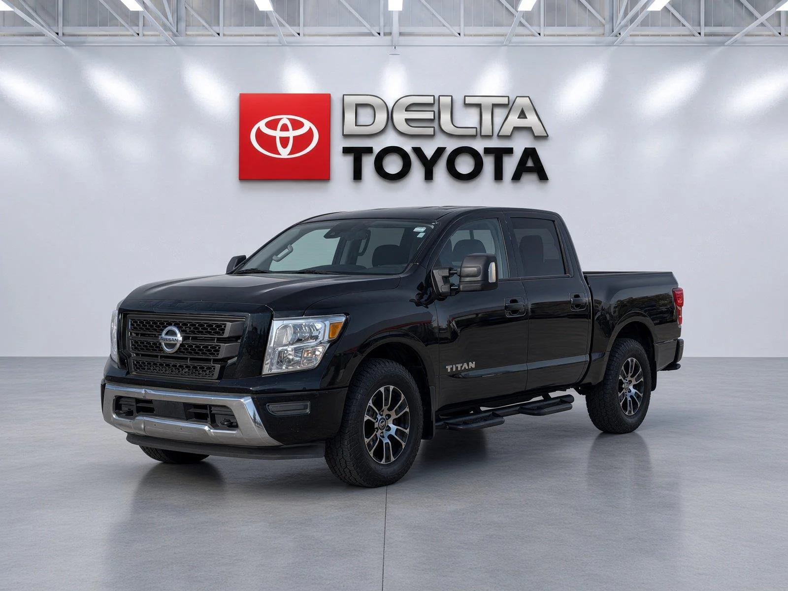 2022 Nissan Titan SV