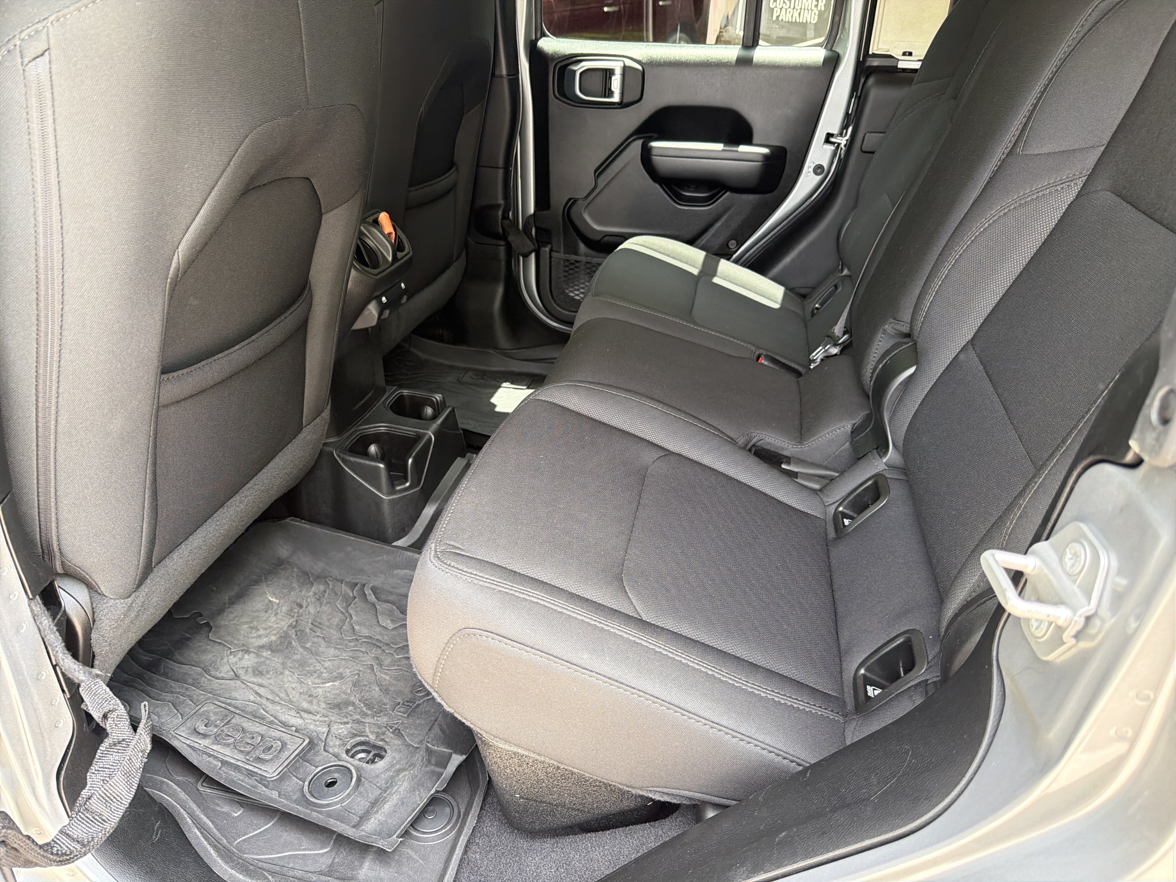 Used 2021 Billet Silver Metallic Clearcoat Jeep Sport S image 21