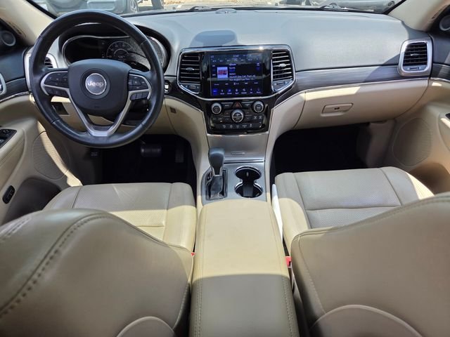 Used 2019 Gray Jeep Limited image 14