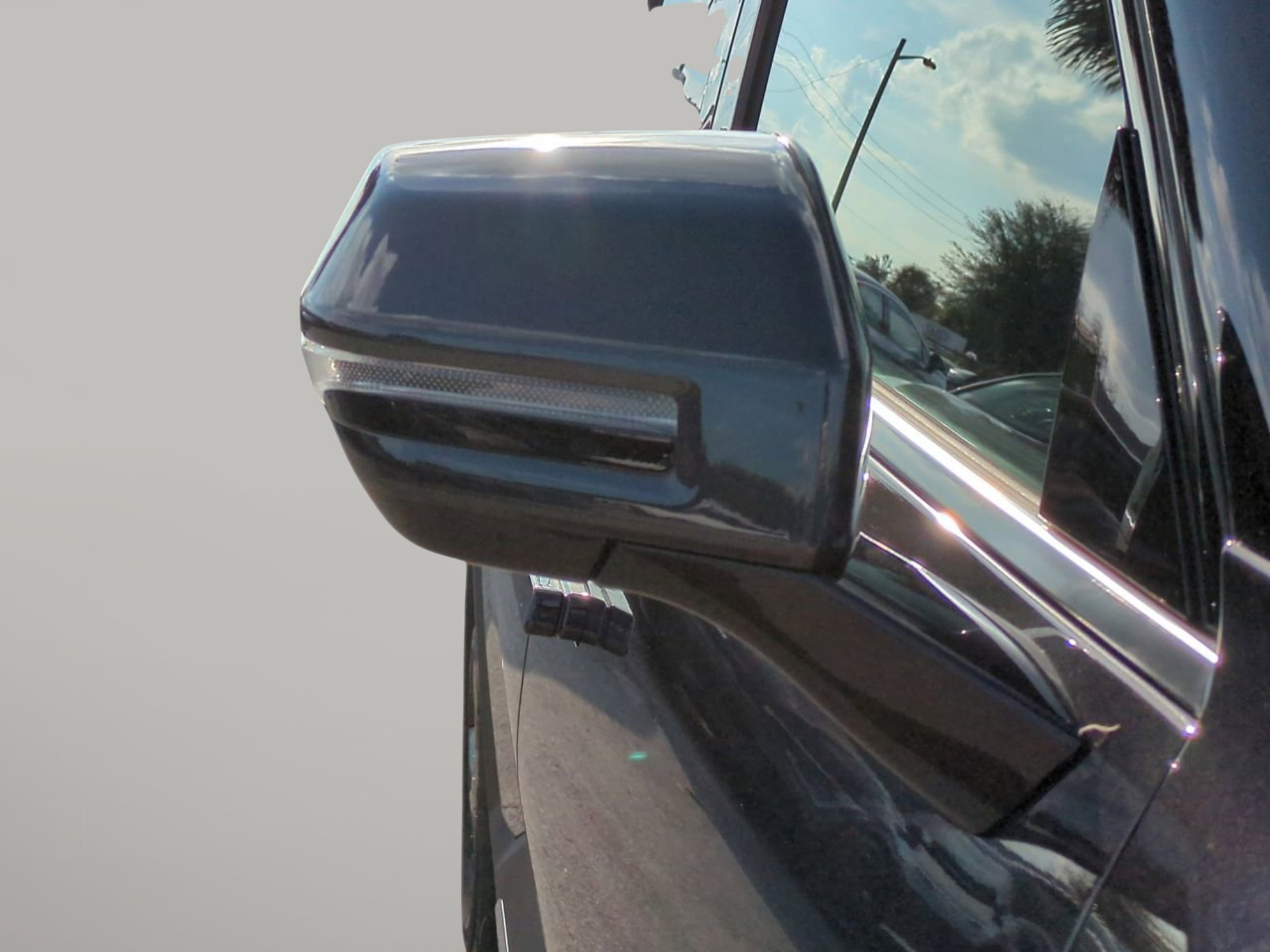 Certified Used 2026 Panthera Metal Kia Light Long Range image 16