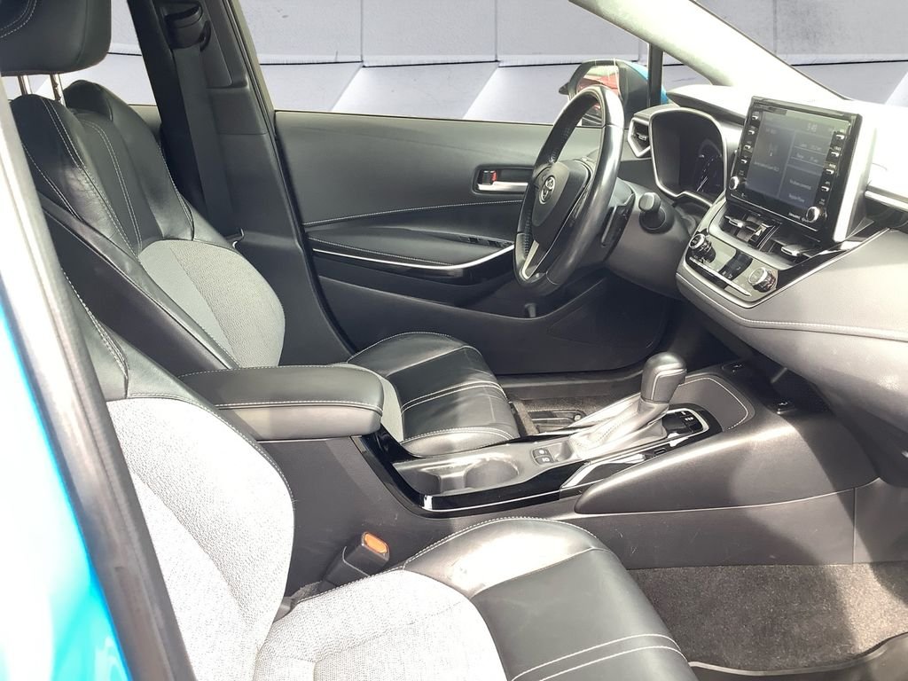 Used 2019 Blue Toyota XSE image 13