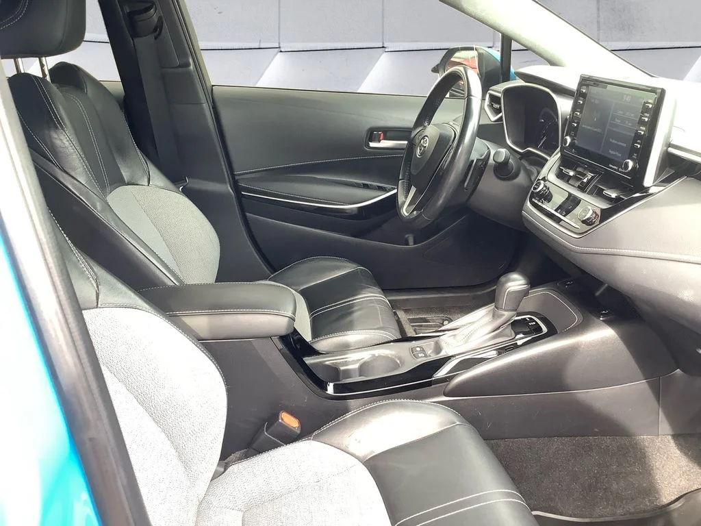 Used 2019 Blue Toyota XSE image 13