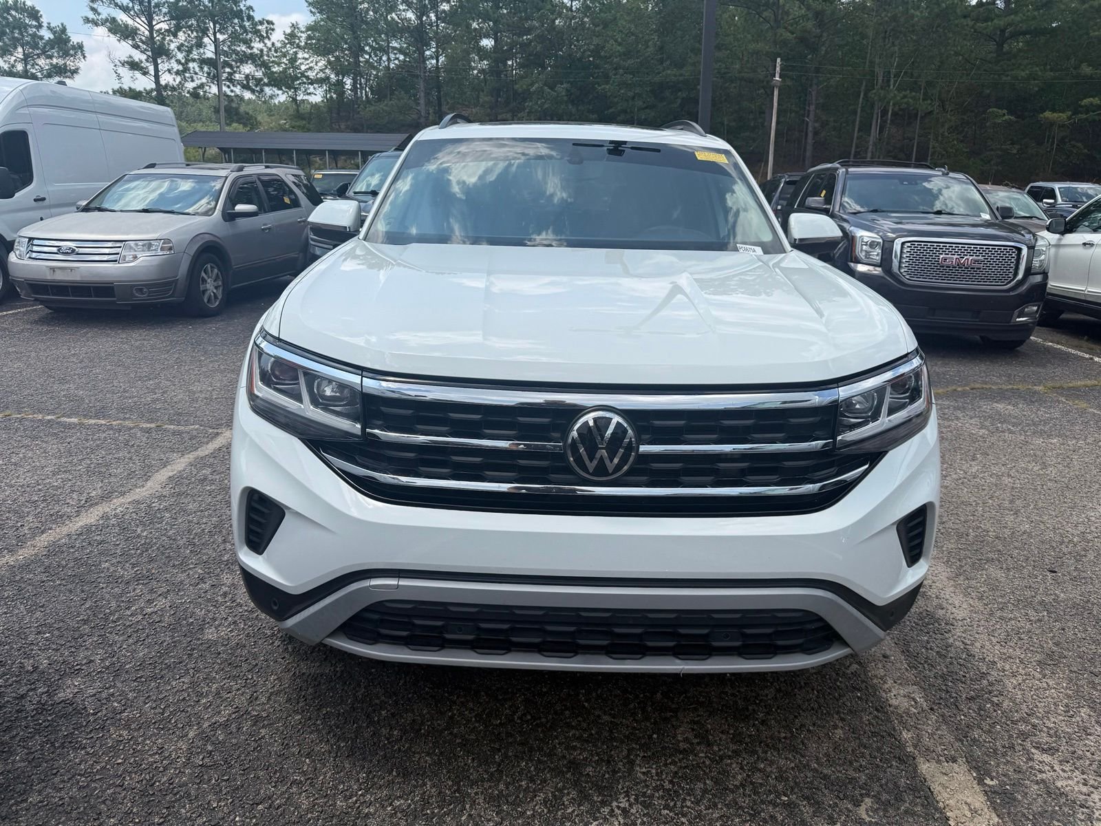 Used 2021 Volkswagen Atlas SE w/Tech with VIN 1V2JR2CA3MC604512 for sale in Graniteville, SC