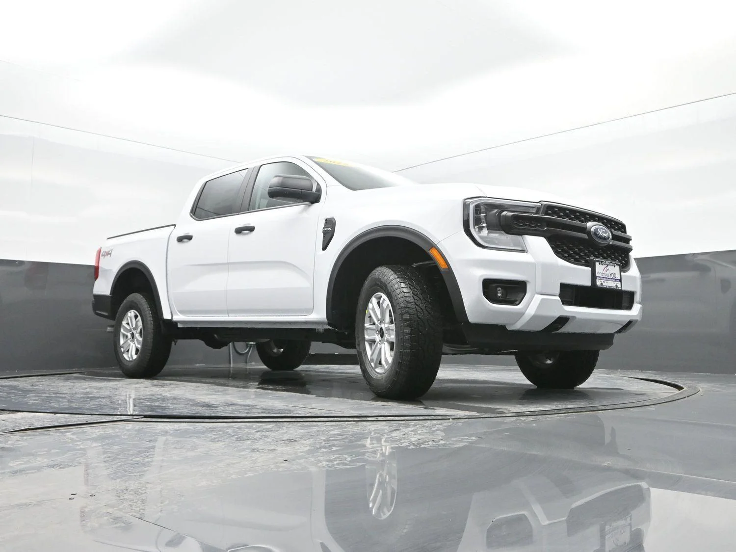 New 2025 Oxford White Ford XL image 30