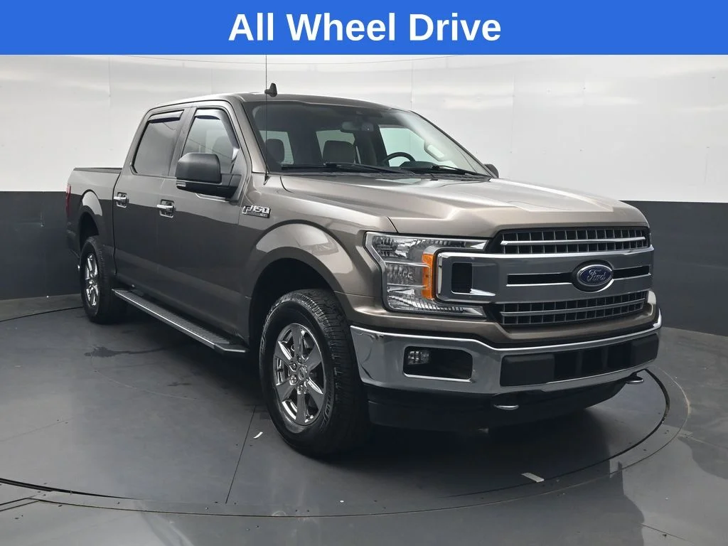 Used 2020 Stone Gray Metallic Ford XLT image 2