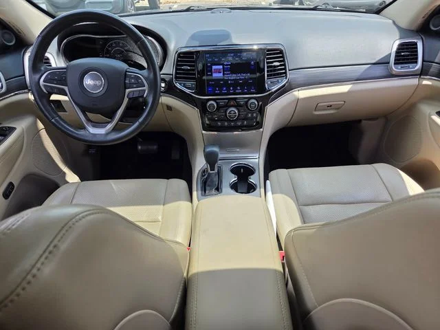 Used 2019 Gray Jeep Limited image 14