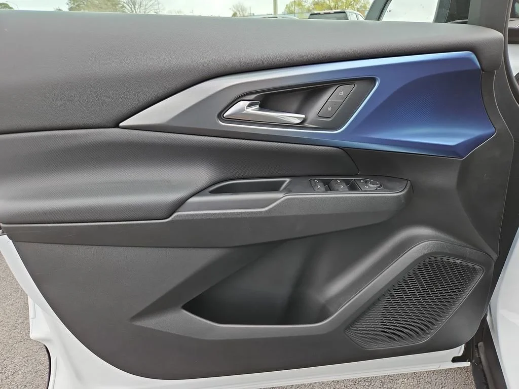 New 2026 Summit White Chevrolet LT image 14