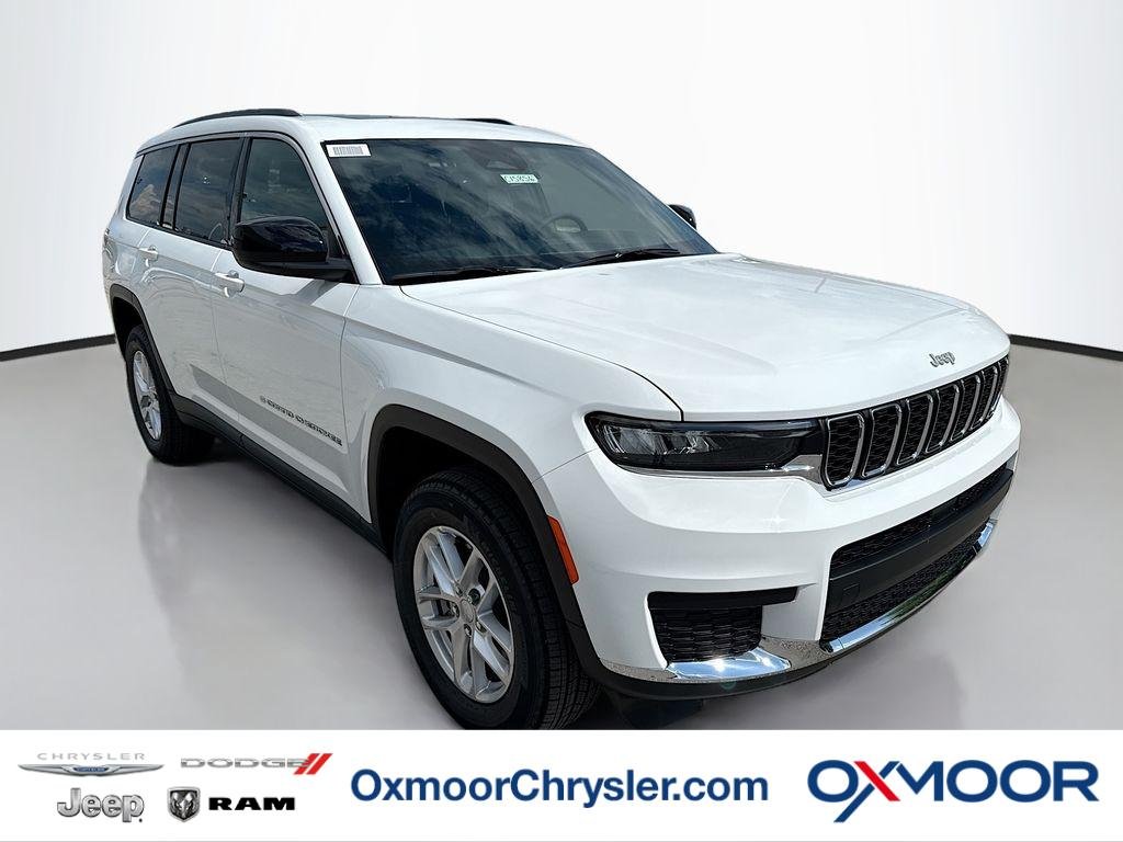 New 2026 Bright White Clearcoat Jeep Laredo X image 1