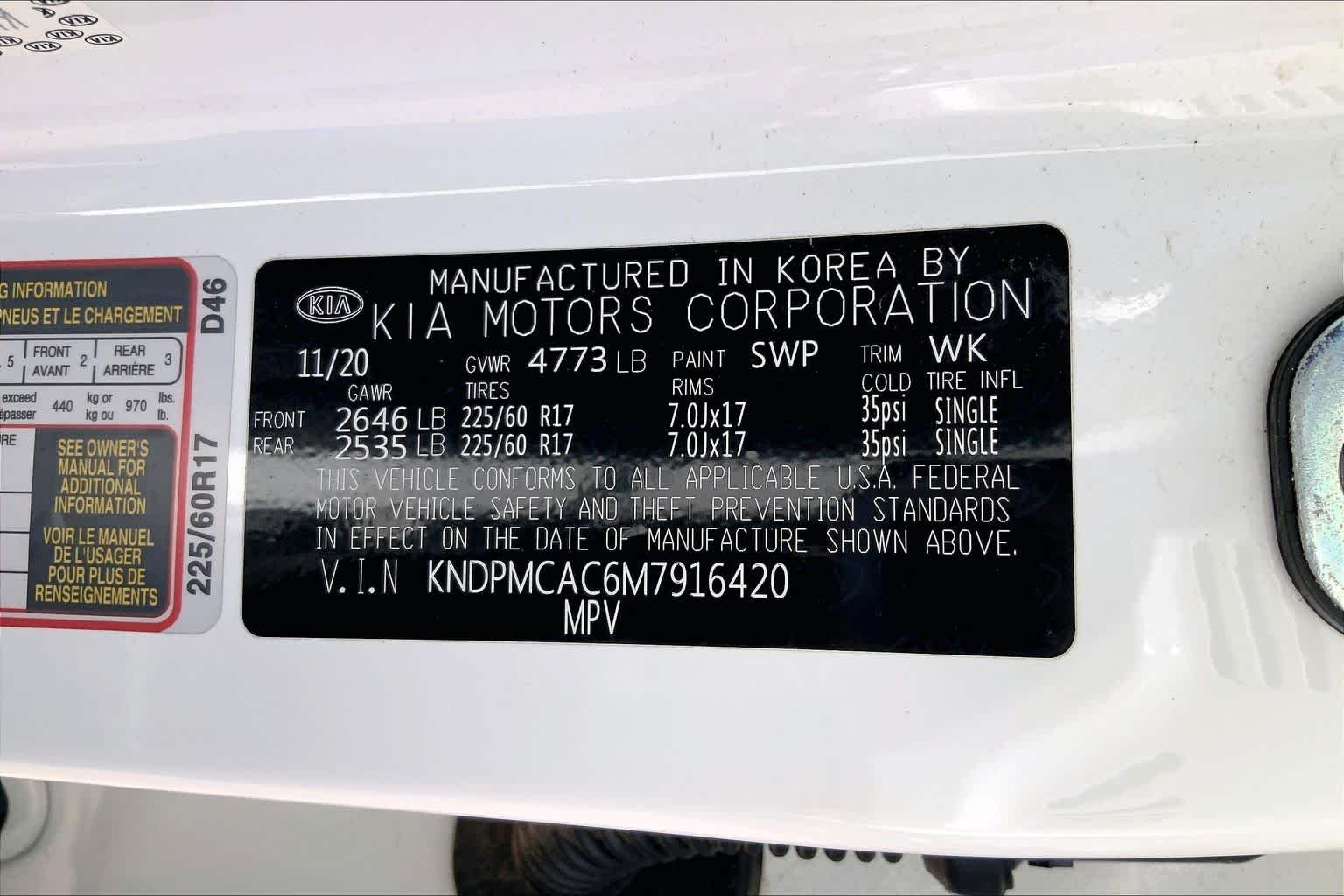 Used 2021 Snow White Pearl Kia LX image 30