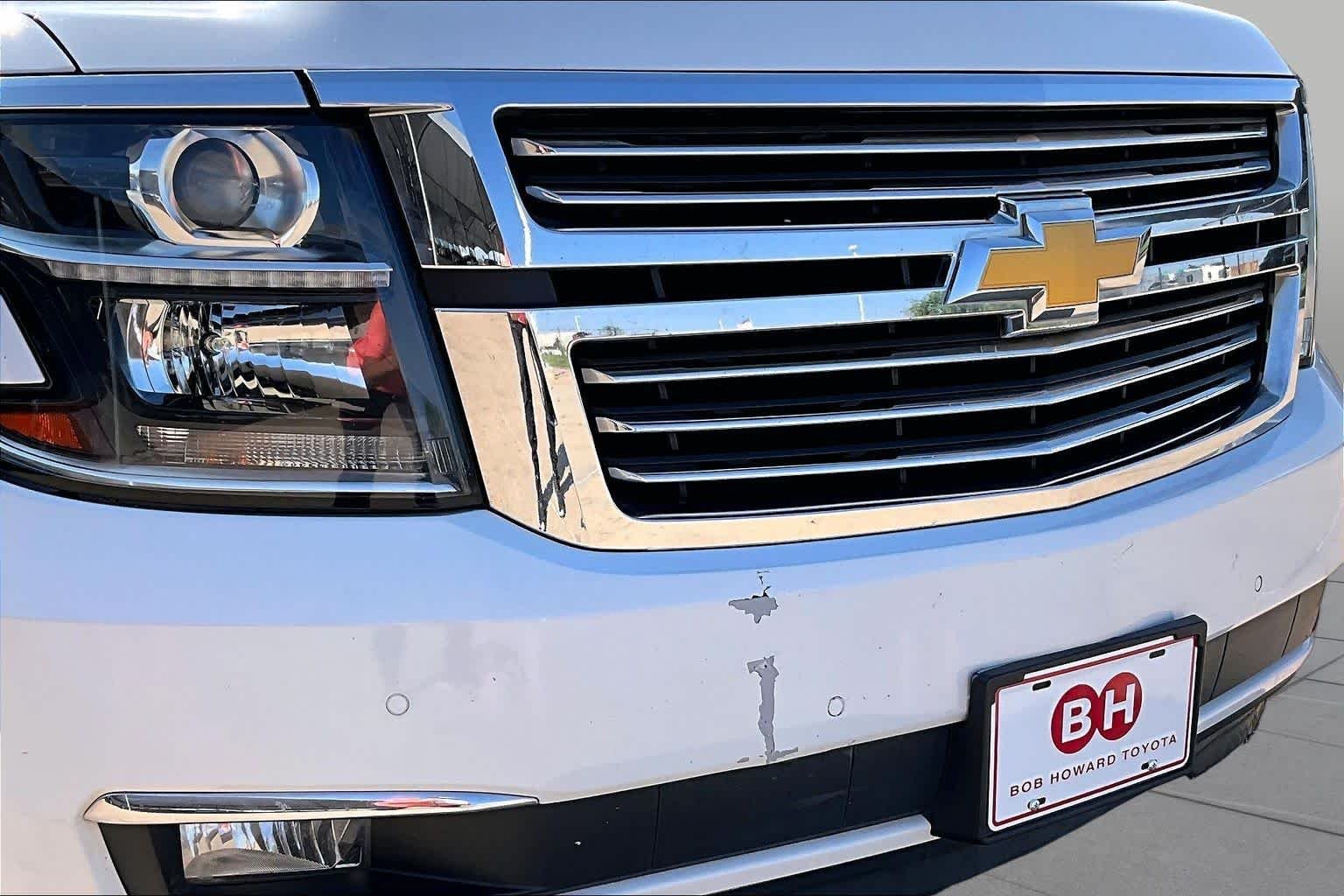 Used 2020 Summit White Chevrolet Premier image 29