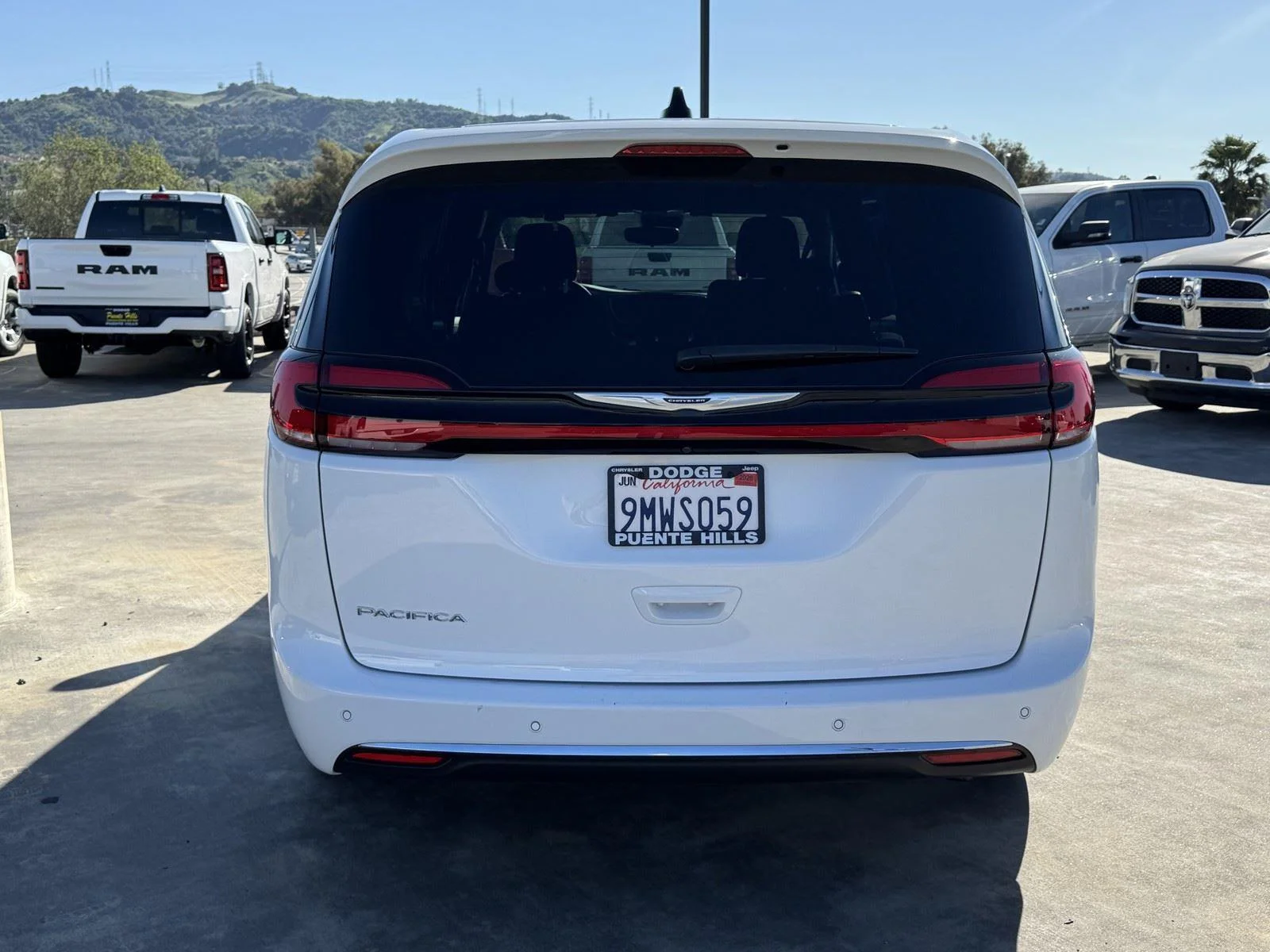 Used 2024 Bright White Clearcoat Chrysler Touring image 5