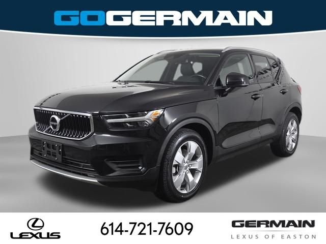 2019 Volvo XC40 T5 Momentum AWD's photo