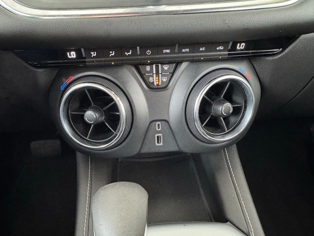 Used 2023 Gray Chevrolet LT image 31
