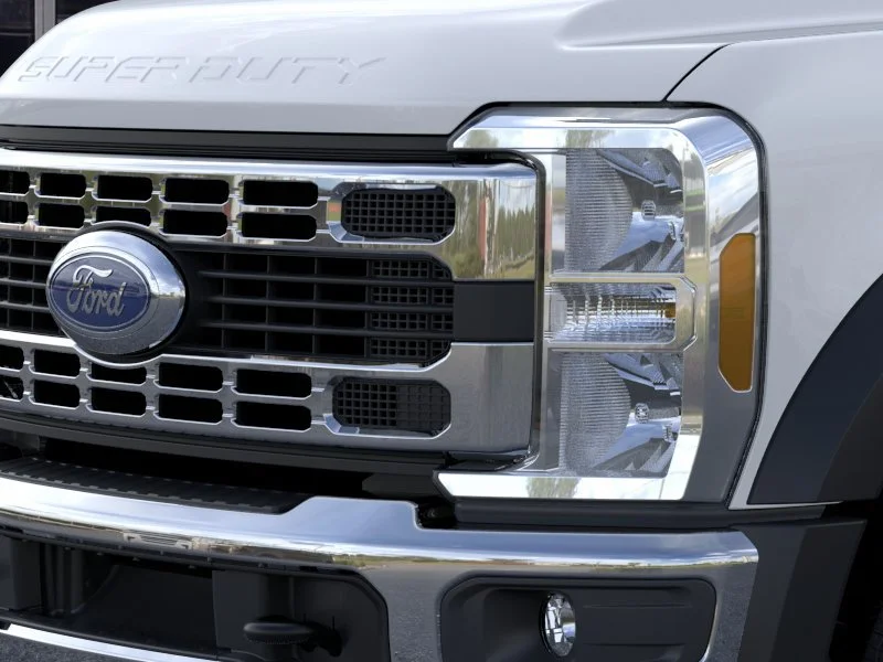 New 2026 Oxford White Ford XL image 17