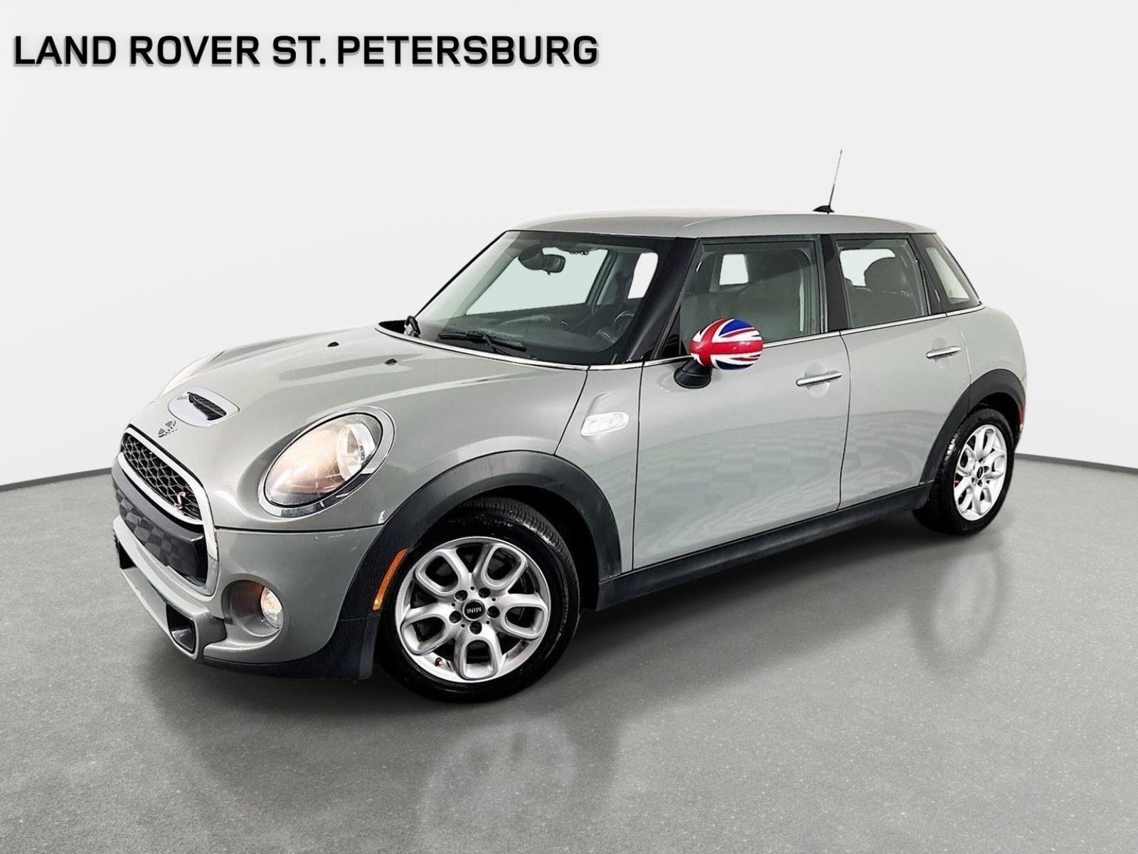 Used 2019 Gray Metallic MINI Classic image 1