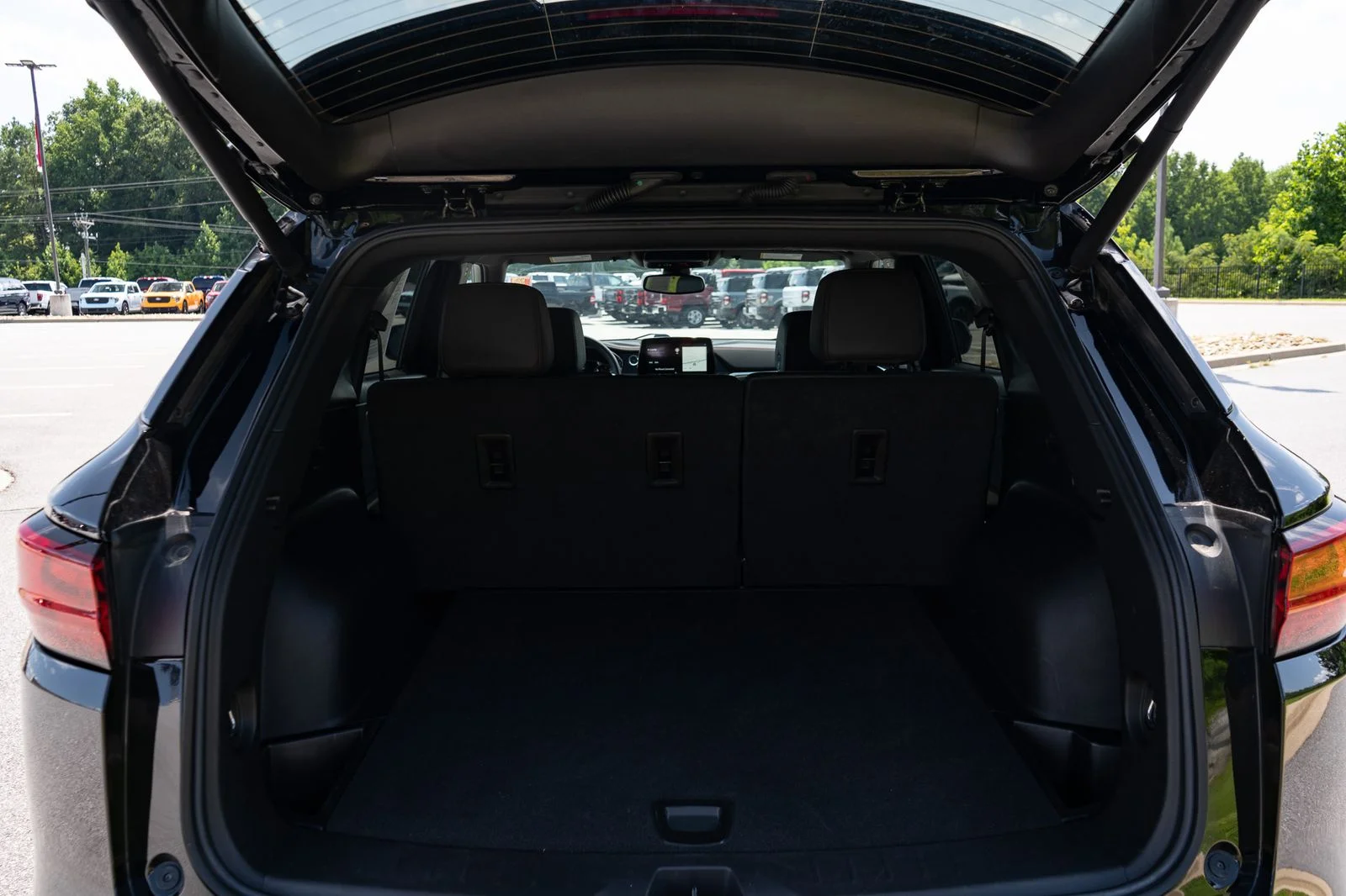 Used 2025 Black Chevrolet RS image 9
