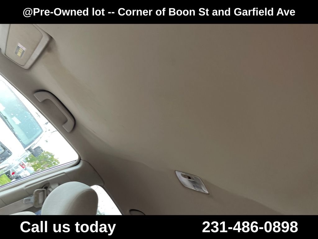 Used 2010  Honda LX image 11
