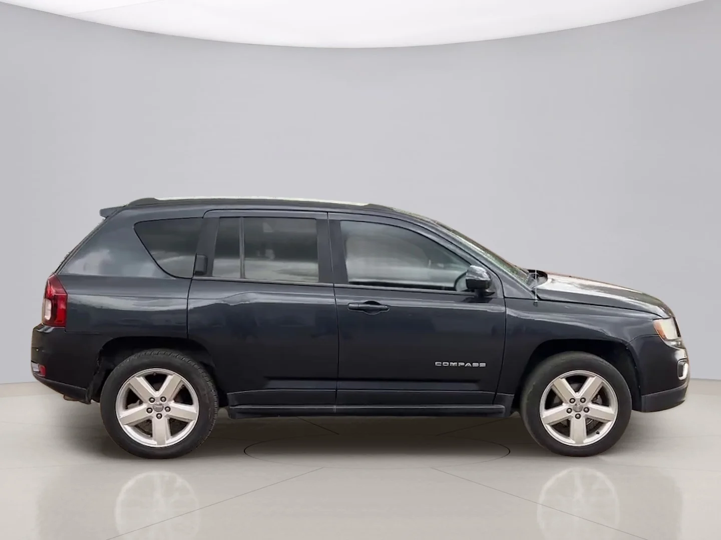 Used 2014 Gray Jeep HIGH ALTITUDE image 6